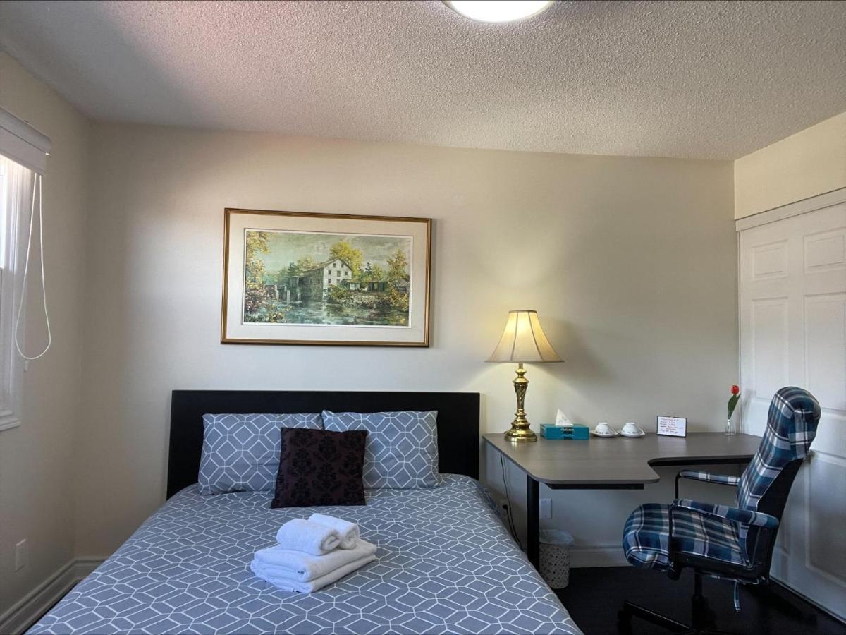 Premium Series Rooms Extreme Fast Fiber Net 500MB Free Parking Toronto Exterior foto