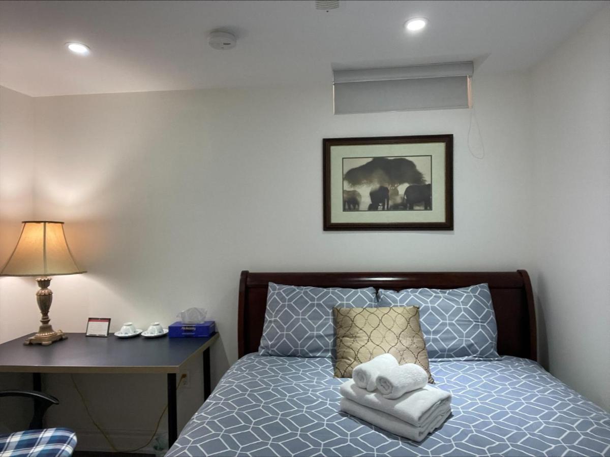Premium Series Rooms Extreme Fast Fiber Net 500MB Free Parking Toronto Exterior foto