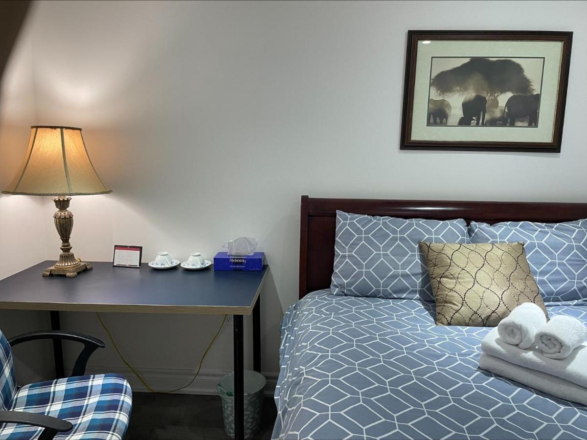 Premium Series Rooms Extreme Fast Fiber Net 500MB Free Parking Toronto Exterior foto